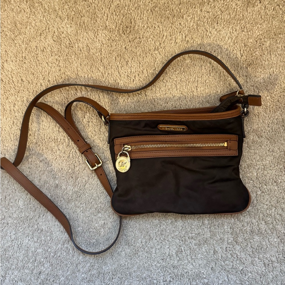 Michael Kors Kempton Crossbody Bag